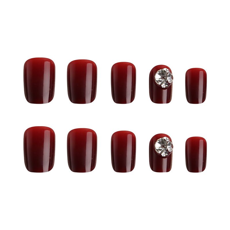 Indossare l'armatura in autunno inverno, diamanti color champagne che mettono in risalto i prodotti finiti bianchi, armatura da sposa rosso ciliegia,_voghion.com