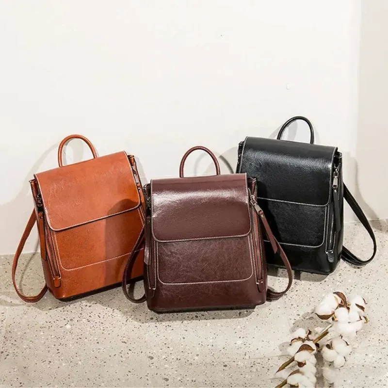 Designer 2025 Frauen Rucksack Daypack Schulter Schule Buch Laptop Echtes Leder Weibliche Dame Rindsleder Cross Body_voghion.com