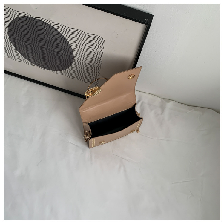 Borsa da donna di moda francese di fascia alta Borsa a tracolla portatile a catena di fascia alta con design di nicchia irregolare retrò Borsa piccola quadrata_voghion.com