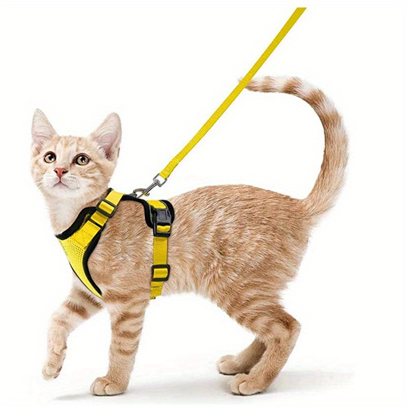 Escape-Proof Soft Adjustable Cat Harness Leash: Perfect For Walking & Exploring_voghion.com