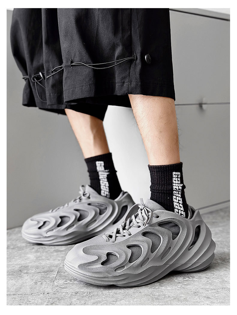 2023 Nei Häreschong, Atmungsaktiv Lachschong, Trendsocken, Duebelschicht Kokosnossbroutschong, am Optrag vu GY4455_voghion.com