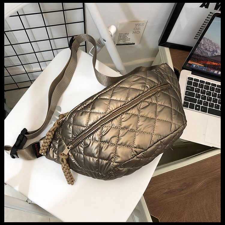 Winter New Women's Waist Bag Large Capacity Cotton Coat Crossbody Bag Fashion Waist Bag Diamond Embroidery Couple Chest Bag_voghion.com