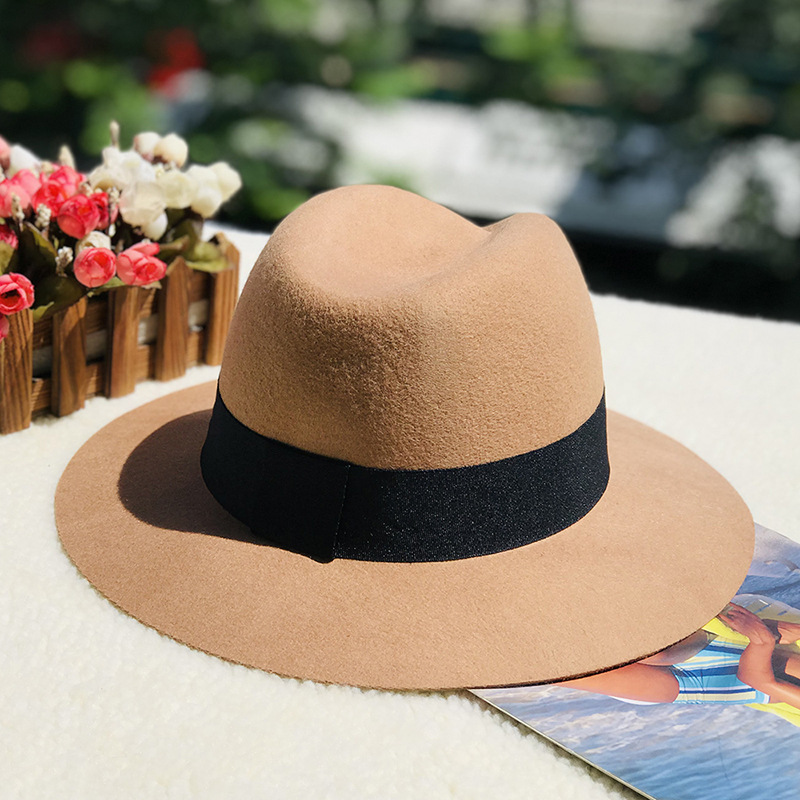 Autumn and winter oblique top hat British pepper letter M wool wide brim hat wool hat_voghion.com