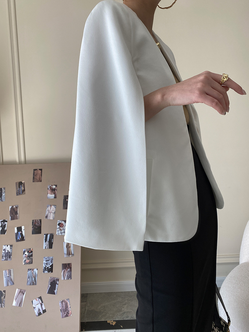 Sinan Elegante Cappotto da Donna con Mantella e Tasche Laterali, Design di Alta Qualità, Autunno Inverno Nuovo SN1112_voghion.com