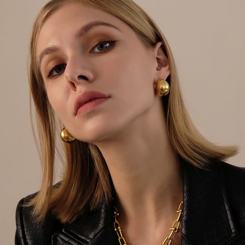 High-End Texture Minimalist Metal Sphere C-Shaped Fashionable Half-Round Earrings Unique Irregular Color-Retaining_voghion.com