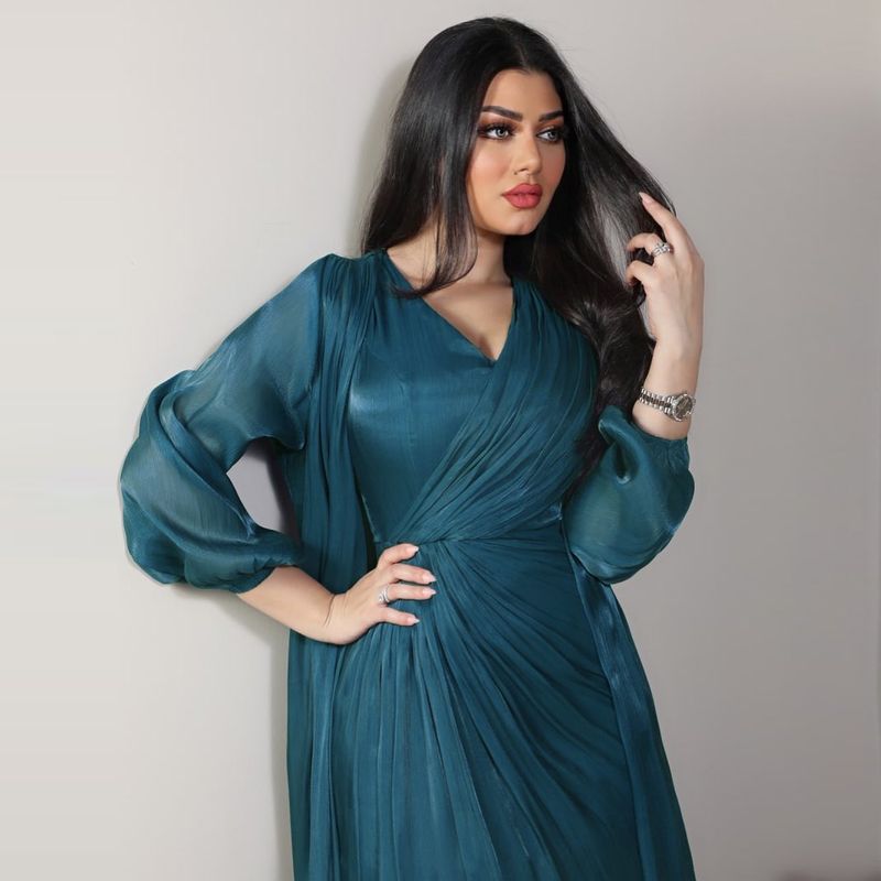 Damenbekleidung Helles Seidenkleid Dubai Robe Mode Abaya Weicher Zweiteiler_voghion.com