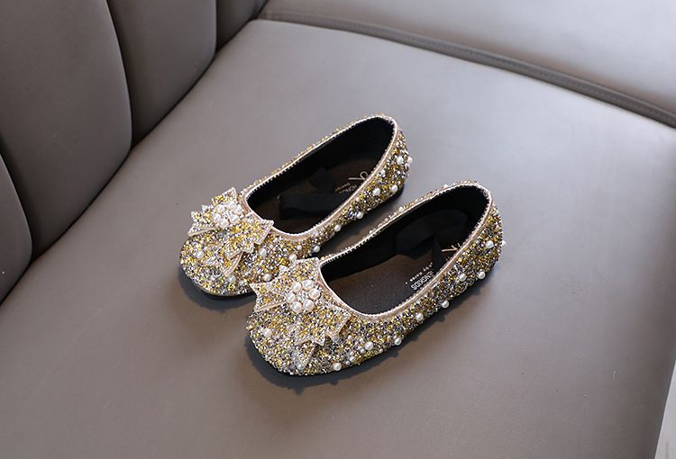 Scarpe da spettacolo per mamma e bambini Scarpe da principessa con paillettes Versione coreana Scarpe da bambina con cristalli Fondo morbido_voghion.com