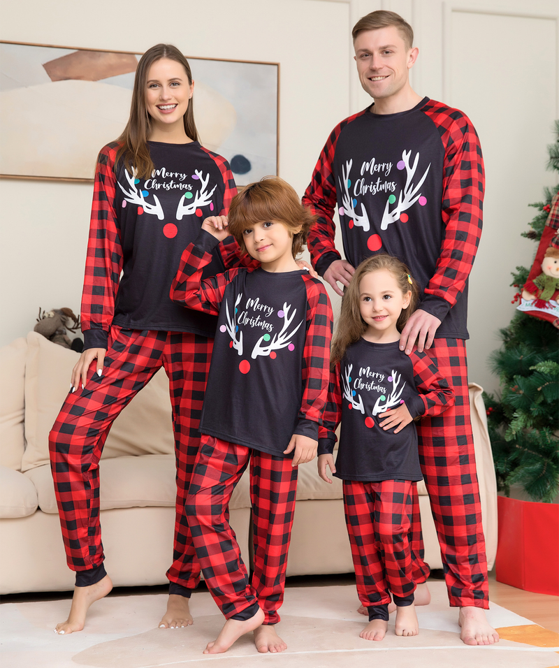 Set pigiama per la casa stampato con lettere scozzesi per outfit natalizio per la famiglia_voghion.com