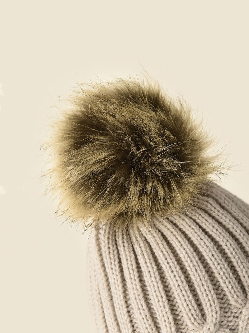 New Korean Style Women's Wool Knitted Hat Wholesale Autumn And Winter Warm Wool Ball Hat Thick Versatile Face Slimming Travel Hat_voghion.com