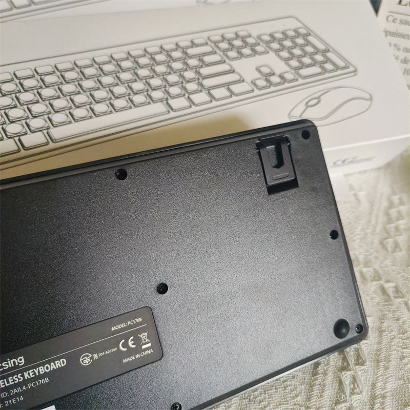 Alle Kollegen sind auf Lager Original 339 Jetzt 69 Desktop-Computer Notebook Neutral Stumm Drahtlose Maus Tastatur Anzug_voghion.com