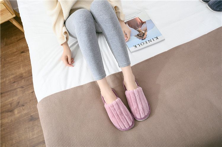 Βαμβακερές παντόφλες γυναικείες εσωτερικές ζευγαριές αρσενικές με χοντρό πάτο στο σπίτι με βελούδινες ζεστές παντόφλες σπιτιού_voghion.com