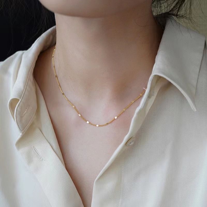Collana semplice in argento puro placcato oro per donna, senso del design, lusso leggero e scintillante, sensazione di alta qualità, semplice a strati_voghion.com
