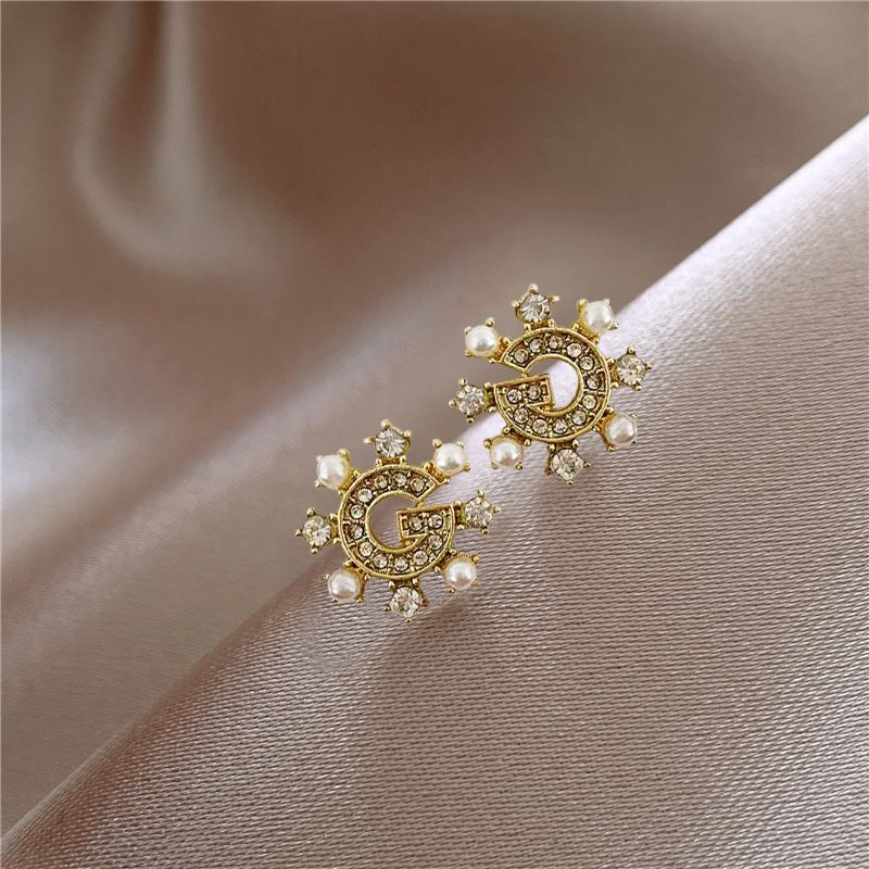 Damen-Accessoires, Diamant-Set, einfaches Temperament, Design, Sinn für Trend-Ohrringe_voghion.com