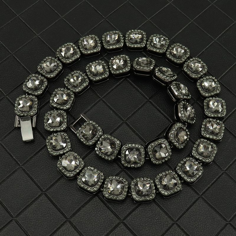 Collana cubana con ciondolo a forma di cubo di diamante nero in stile hip-hop, stile trendy, per uomo e donna, stile street, con clavicola._voghion.com