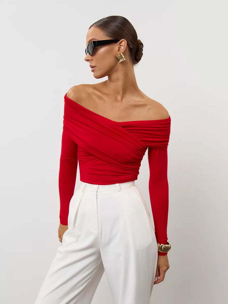 Top avvolgente con volant e spalle scoperte – Camicetta in cotone elasticizzato a maniche lunghe_voghion.com