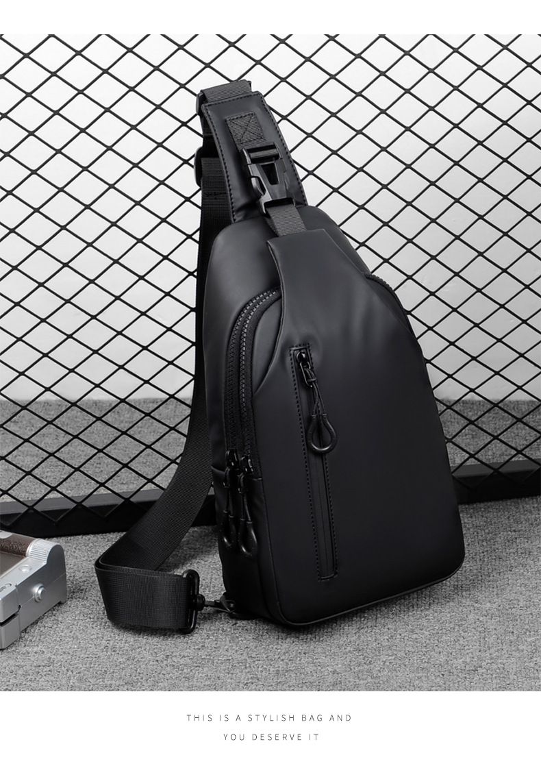2024 Nei Outdoor Grousskapazitéit Crossbody-Tasch fir Männer Broschttasch Modesch Einfach Villsäiteg an Trendy Schëllertasch_voghion.com