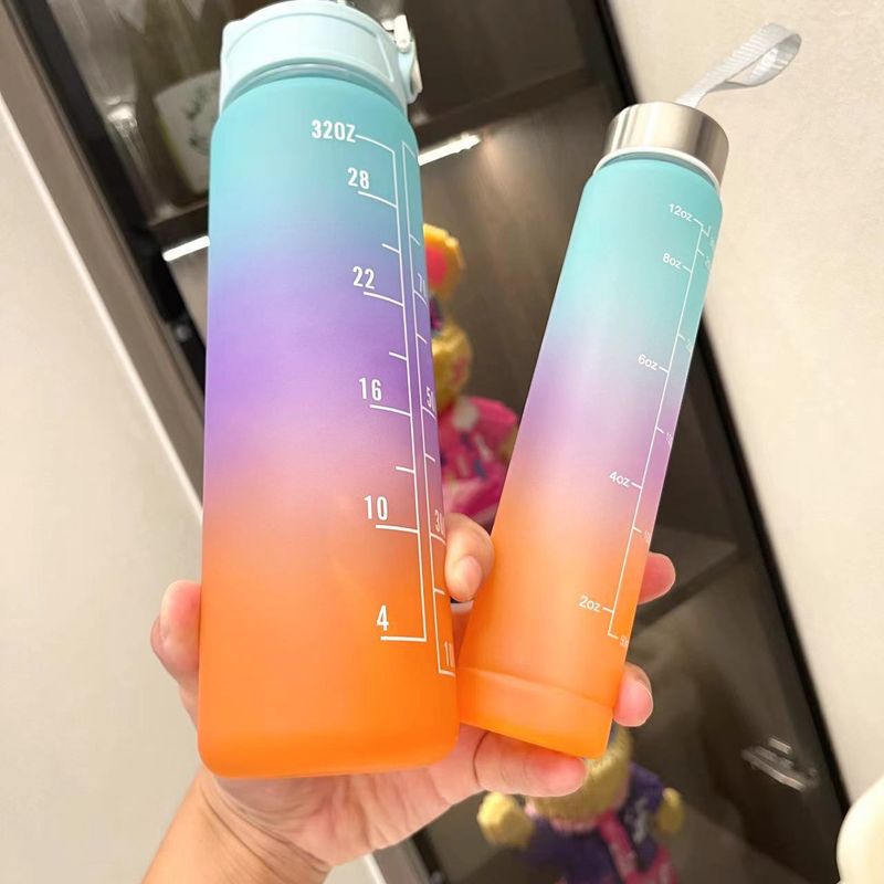 Stylish frosted gradient large capacity plastic cup three-piece water cup portable sports kettle_voghion.com