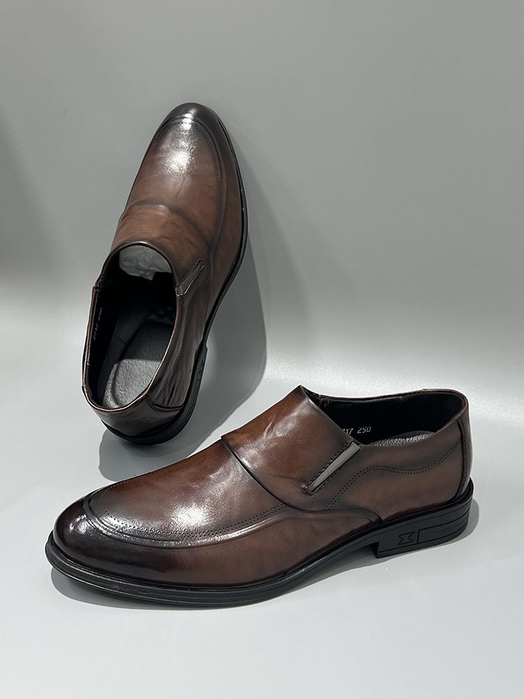 Hochwertige, vielseitige Slip-On-Schuhe aus echtem Leder mit spitzer Zehenpartie, Business Casual, formelle erste Schicht aus Rindsleder für Herren_voghion.com
