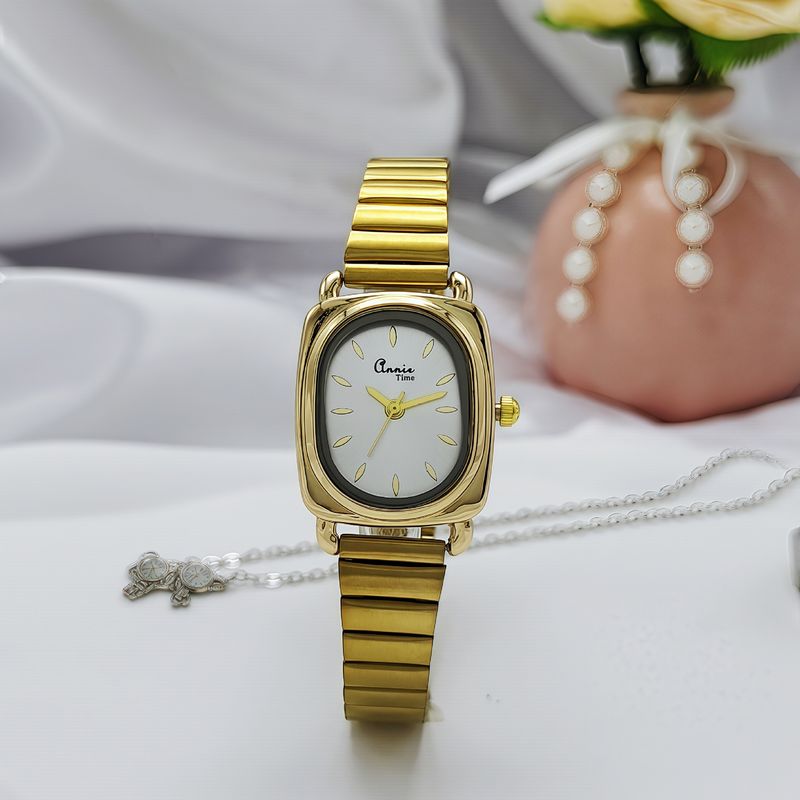 New Gold Oval Niche Dial Ins Style High-end Student Women's Watch_voghion.com