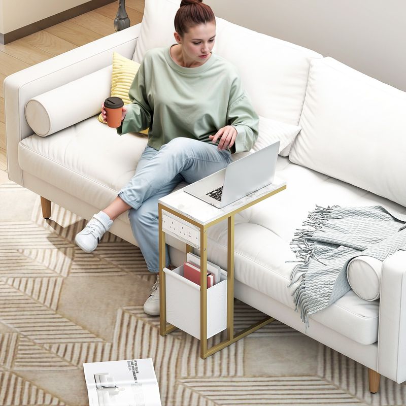 HOMCOM C Shaped Side Table, Faux Marble Bedside Table With Charging Station_voghion.com