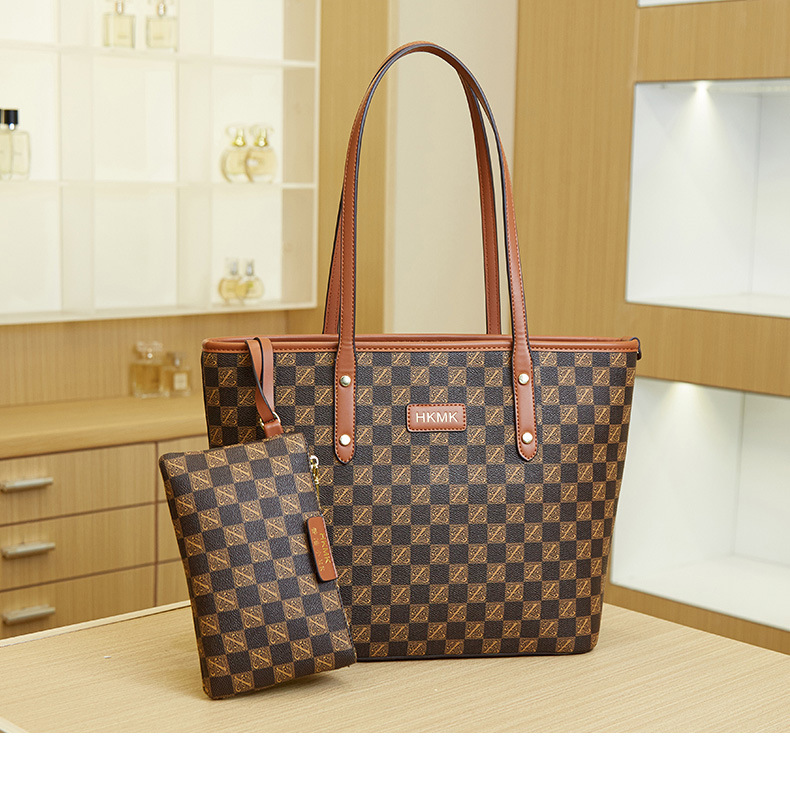 2023 Nieuwe Goede Vrouwen Retro Europese En Amerikaanse Grote Capaciteit Draagtas Dambord Eenvoudige Leisure Commuter Bag Moeder Tas_voghion.com