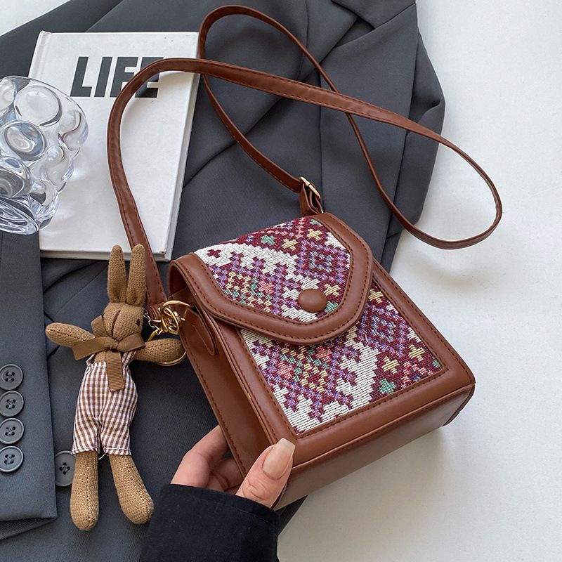 High-end Ethnic Style Phone 2025 Shoulder For Women Ins Fashion Versatile Small Crossbody Bag_voghion.com