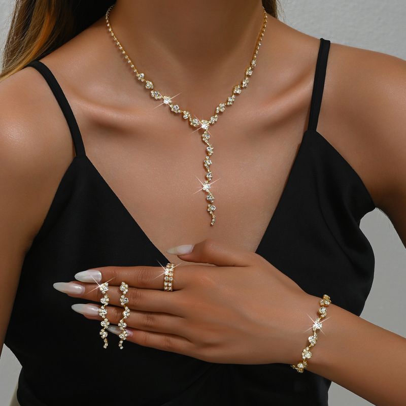 Women’s Jewelry Set Fashion Jewelry Wholesale Jewelry Set Women's Fashion Wedding Tassel Silver Necklace Set_voghion.com
