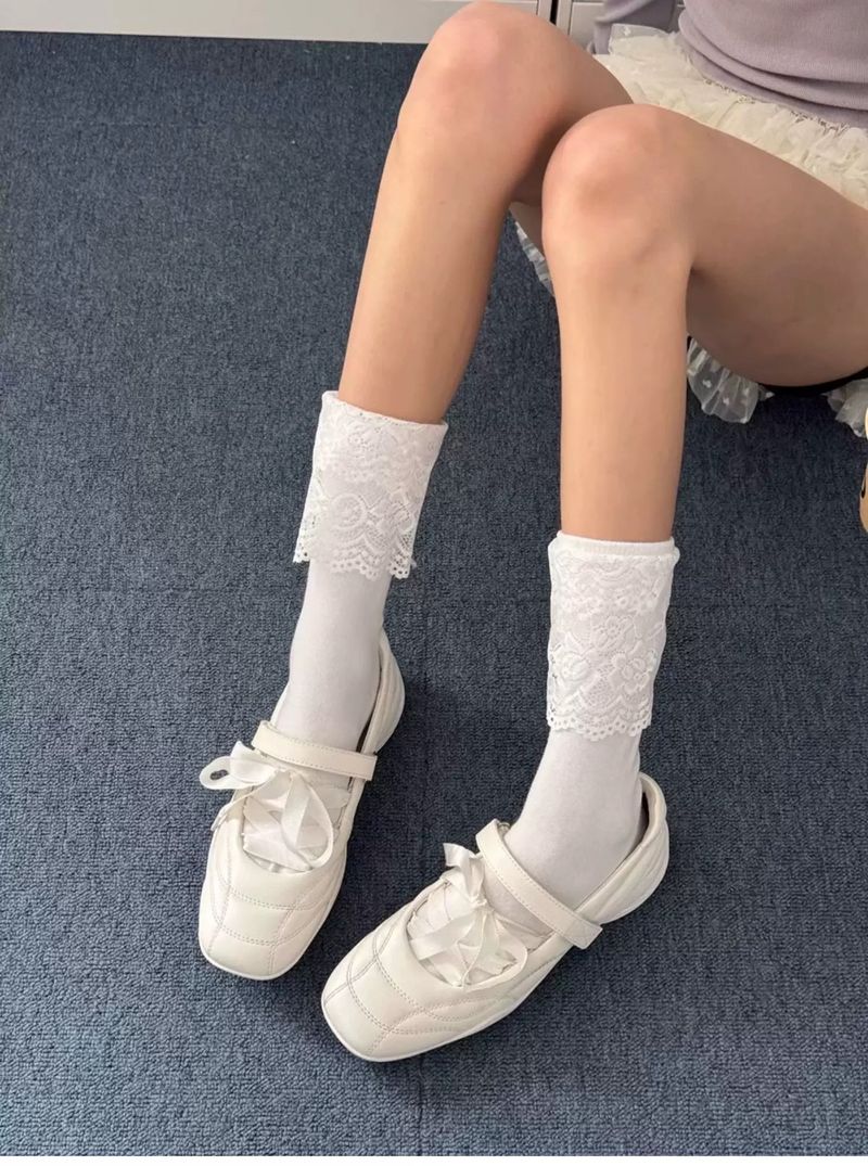 Niche Design Lace-up Ballet Women's Shoes 2025 Spring/Summer New Hidden Wedge Shallow Mouth Peplum Flat Shoes_voghion.com