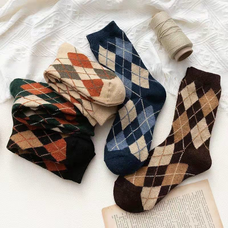5 paia di tubi medi da uomo di qualità a quadri a rombi con motivo a rombi geometrici Haruku in cotone pettinato felice a strisce colorate_voghion.com