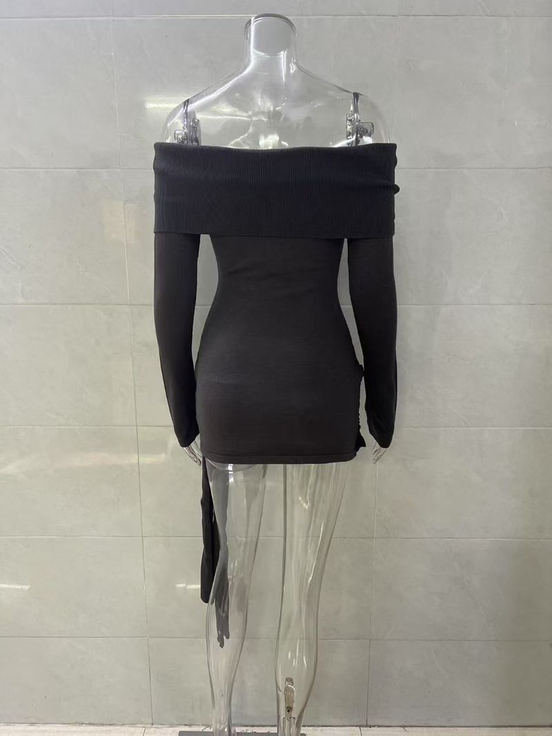 Abito aderente sexy in maglia con spalle scoperte e dettaglio allacciato - Mini abito a maniche lunghe per donna, stile streetwear chic, misto poliestere_voghion.com