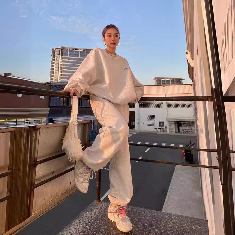 Kadınlar İçin Amerikan Tarzı Trend Gri Sweatshirt Seti, İlkbahar, Sonbahar, Kış, İnce Bol Tembel Rahat Jogger Pantolon_voghion.com