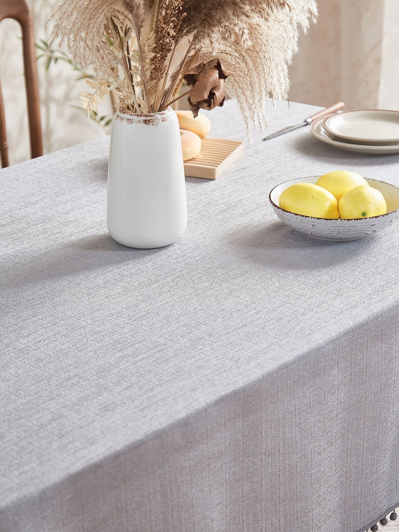 Polyester-Tischdecke im skandinavischen Stil – weich strukturierte, staubdichte und rutschfeste Abdeckung für Ess- und Couchtische (80 % Polyester, 20 % Mischgewebe)_voghion.com