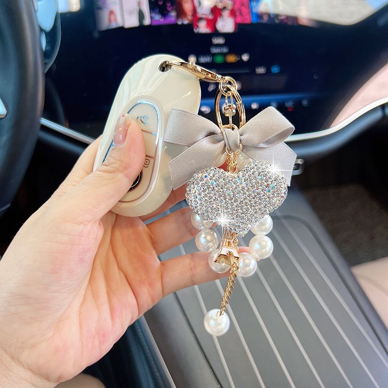 New Bowknot Pearl String Full Diamond Heart Korean Style Car Keychain Creative Bag Pendant_voghion.com