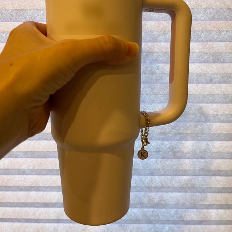 Chaîne d'accessoires de tasse avec fermoir à homard suspendu, chaîne de lettres anglaises, pendentif de bijoux mignon_voghion.com