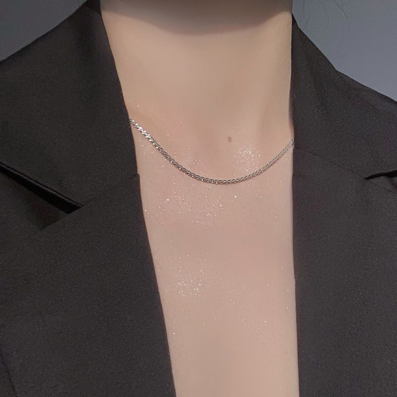 New Sparkling Glitter Plain Bare Chain Silver Necklace Simple Personality Niche Light Luxury Elegant Women's Accessory_voghion.com