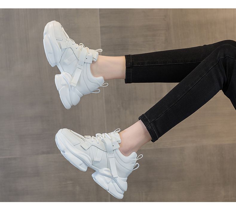 Dickbesohlte Erhöhungsschuhe Tanzschuhe Daddy-Schuhe Lederoberfläche Weiche Sohle Sport Freizeitschuhe Damen_voghion.com