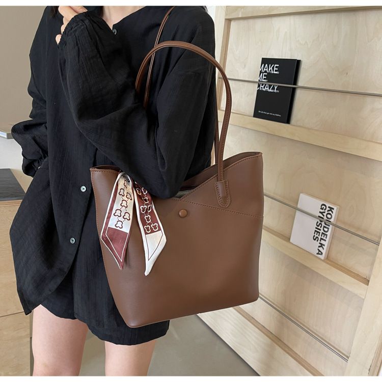 Nuova borsa tote elegante di grande capacità, di alta qualità, a forma di V, alla moda, per il pendolarismo, borsa a mano con sciarpa di seta_voghion.com