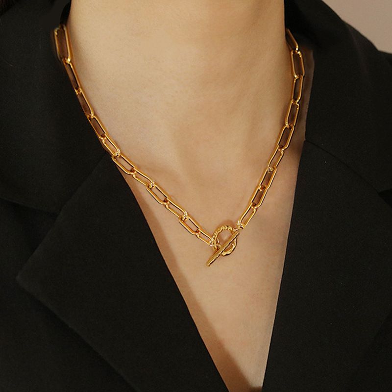 Hip hop style alloy OT buckle necklace female simple clavicle chain necklace_voghion.com