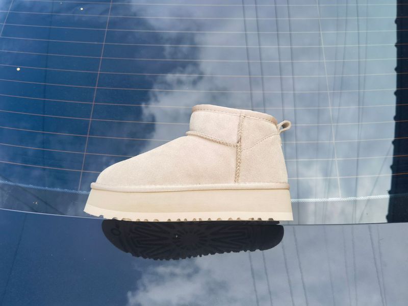 2024 Upgraded New Thick-Soled High-Soled Zhou* Rain Same Style Longfeng Wool Low-Cut Straight Snow Boots_voghion.com