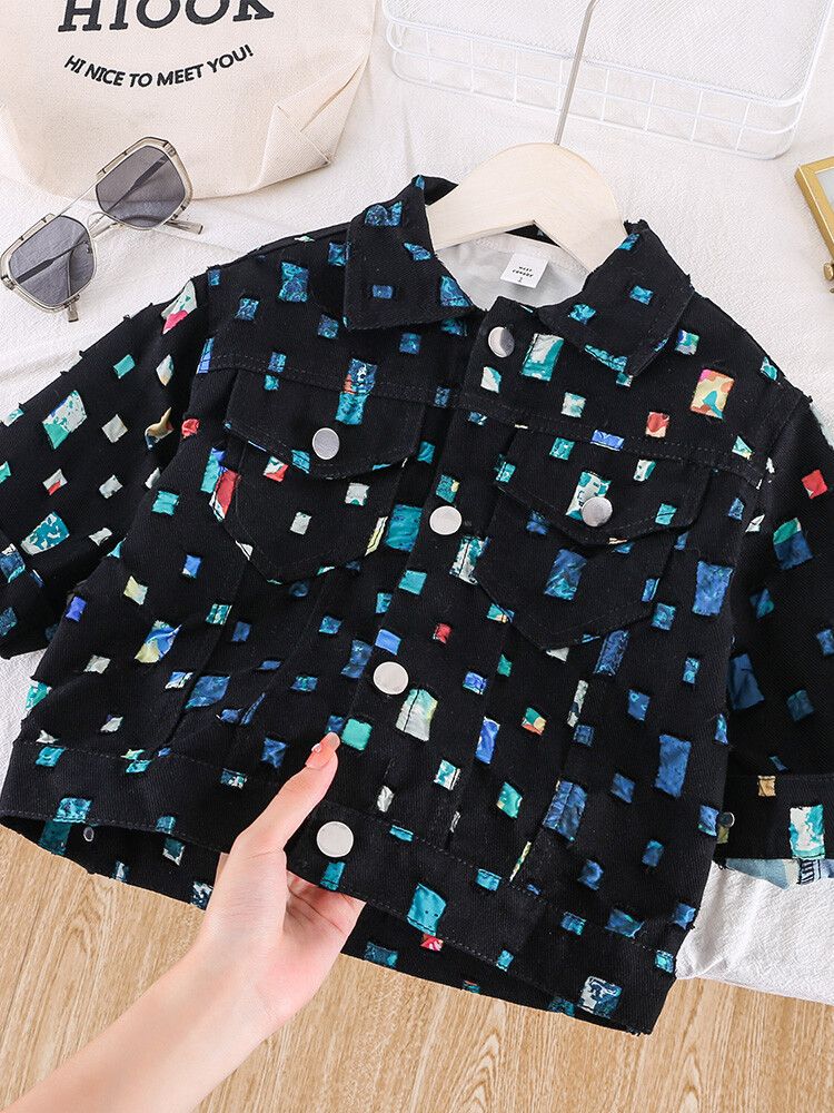 Giacca elegante e raffinata con fondo colorato ritagliato per mamma e bambini_voghion.com
