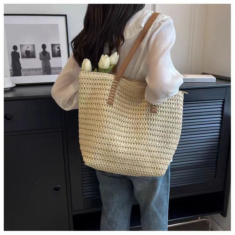 Modische, einschultrige Tasche mit großem Fassungsvermögen für Damen, Sommertasche aus Grasgewebe, gewebte Tasche, Strandtasche für den Strandurlaub_voghion.com