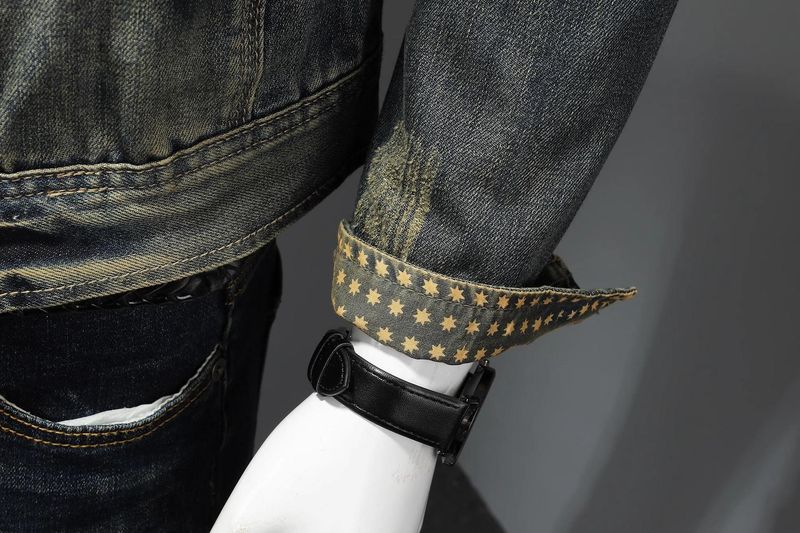 Giacca in denim retrò con revers rovinati, nuova di zecca, da uomo, vestibilità slim, versatile e di alta qualità._voghion.com