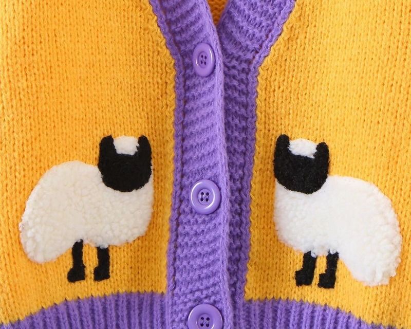 Cardigan en tricot épais et doux, style dessin animé mouton, coupe ample, pour femme, collection automne 2024_voghion.com