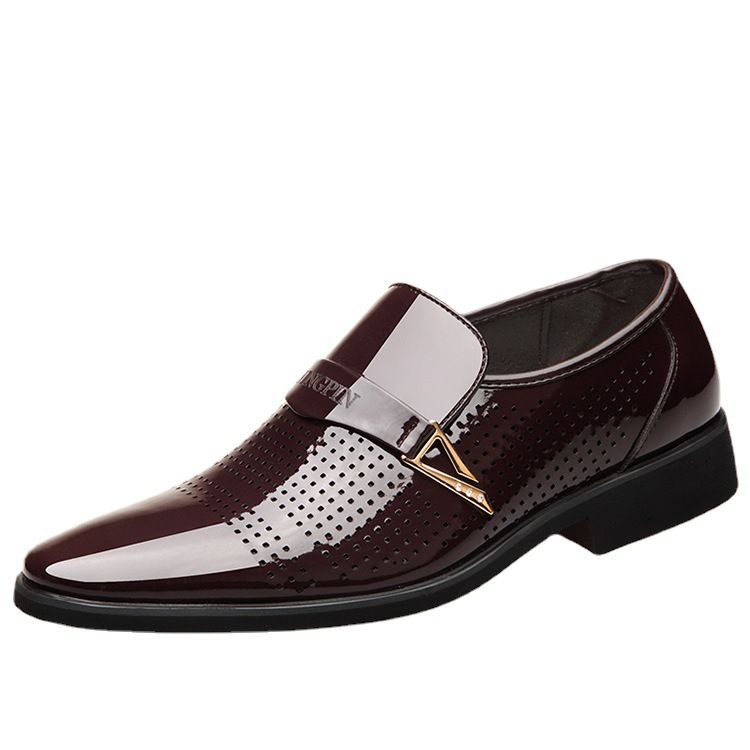 Zhengou Summer Breathable Men's Soft Sole British Pointed Business Casual Hollow Leather Shoes Daily Hole Sandals_voghion.com