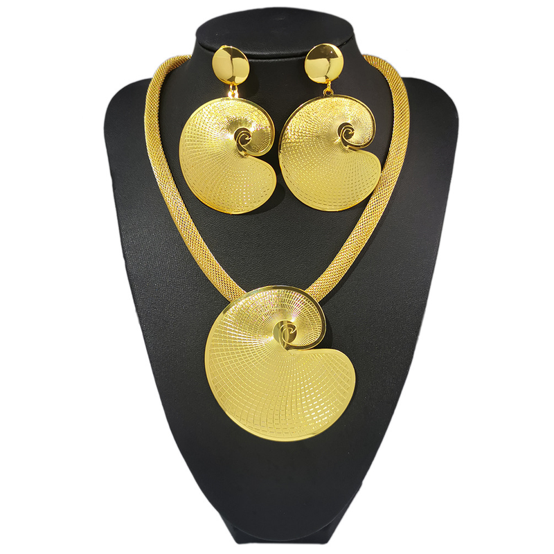 Lotto di gioielli con collana da sposa indiana placcata in oro con conchiglia di Dubai_voghion.com