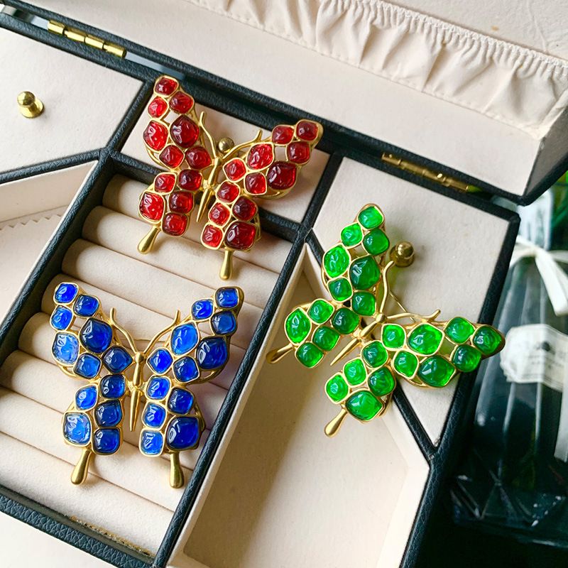 Resin Gem Butterfly Brooch Exaggerated Atmospheric Accessories Brooch Pin_voghion.com