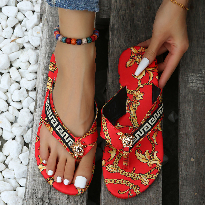 Independent Station Foreign Trade 2022 Summer New Fashion European And American Outerwear Large Size Beach Thong Women;Sandals And Slippers Wholesale_voghion.com