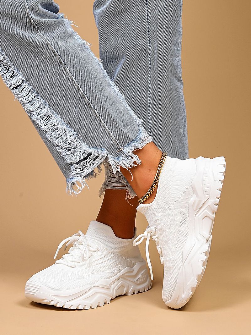 Plus Size Women's Breathable Sock Sneakers Slip-On Lazy Shoes_voghion.com