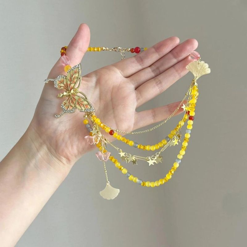 Collana con perline a farfalla gialla Super Fairy, catena per clavicola con frange multistrato primaverile ed estiva_voghion.com