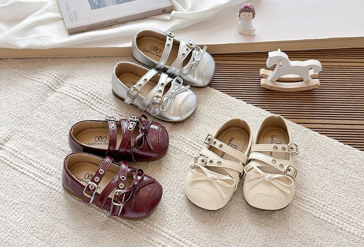Scarpe da ballo francesi da bambina, stile Mary Jane, in pelle, con fiocco, autunno 2025, nuove e argentate_voghion.com